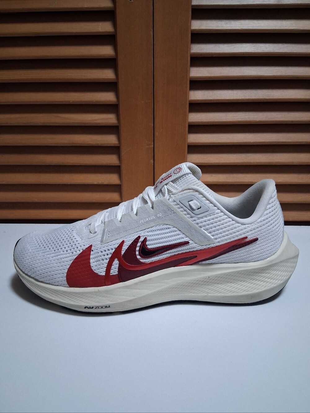 Nike Air Zoom Pegasus 40 Women's Running Shoe * Size: 7.5